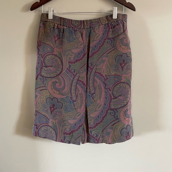Vintage Liz Claiborne Mini Skirt: - Picture 3 of 3